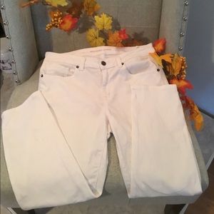 MICHEAL KORS SKINNY WHITE JEANS 🍁